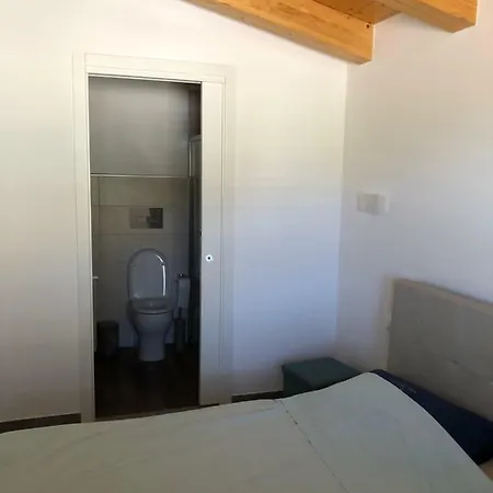 Minu Scopello